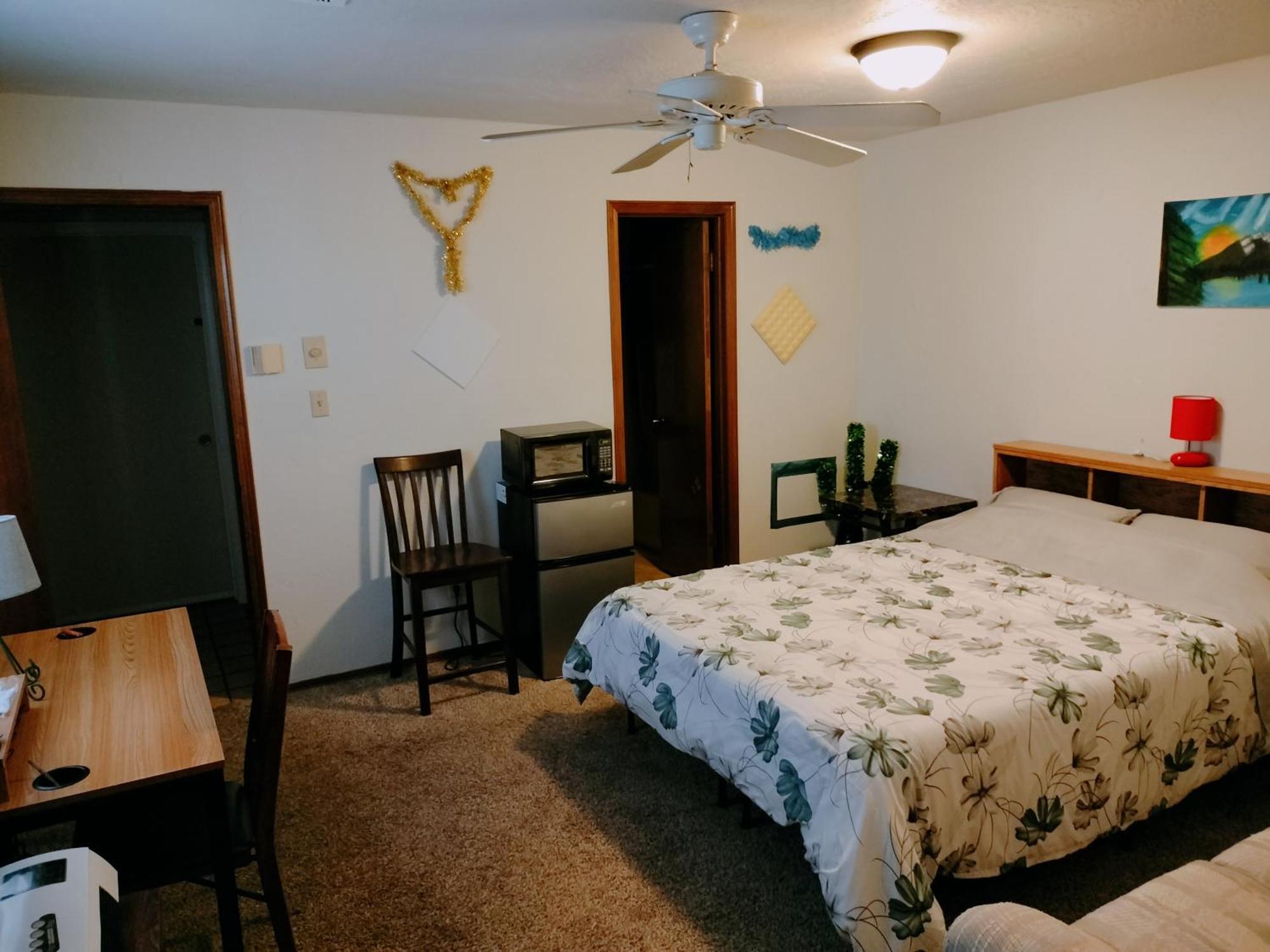 Golden Sunflower'S Apt B1 ลอว์ตัน ภายนอก รูปภาพ